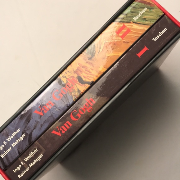 Boxed set of 2 books on Van Gogh paintings - Picture 2 of 8